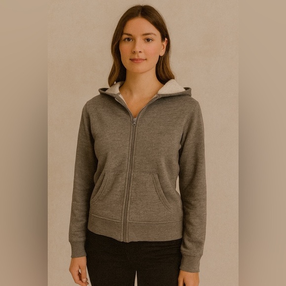 Roots Tops - Roots Classic Women’s Zip Up Hoodie Grey with Cargo Pocket Size L​​​​​​​​​​